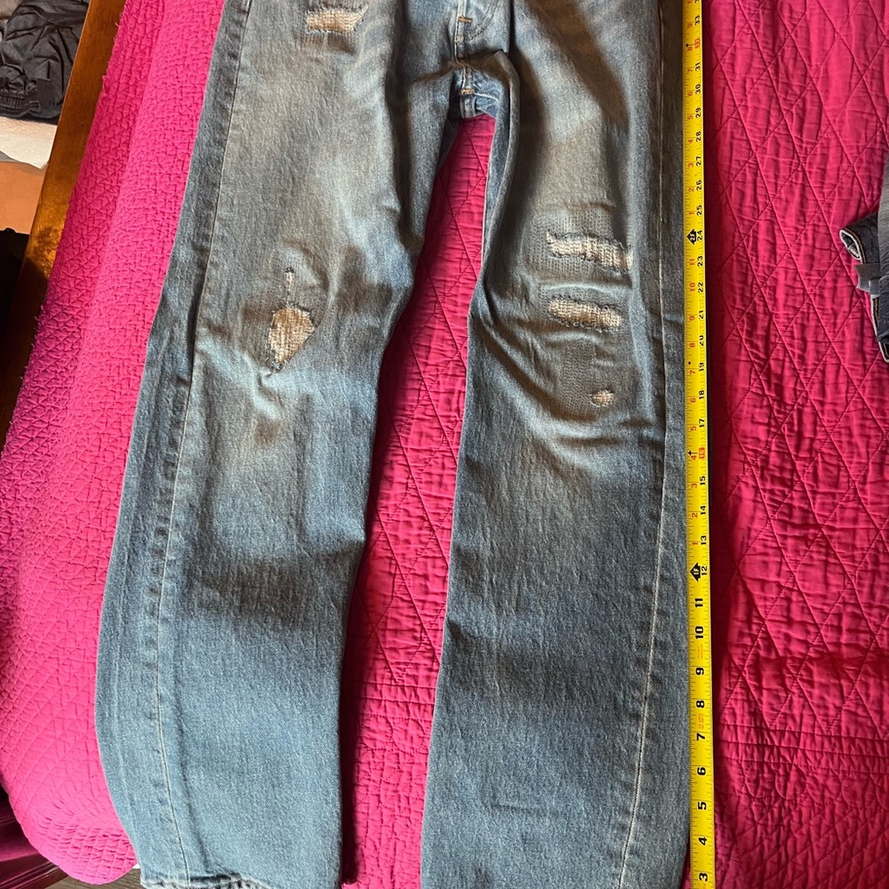 Men's Blue Distressed Jeans